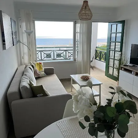 Old Town With Sea Views Portonovo Apartament